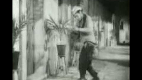 Thumbnail of Cantinflas bailando colombianas