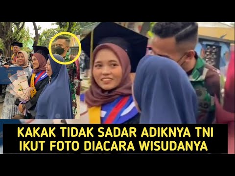 Momen haru TNI beri kejutan di acara Wisuda kakaknya