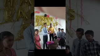 kya aap jaante hai ek Private School ke Teacher ki Salery kitni honi chahiye. #trending #viralvideo
