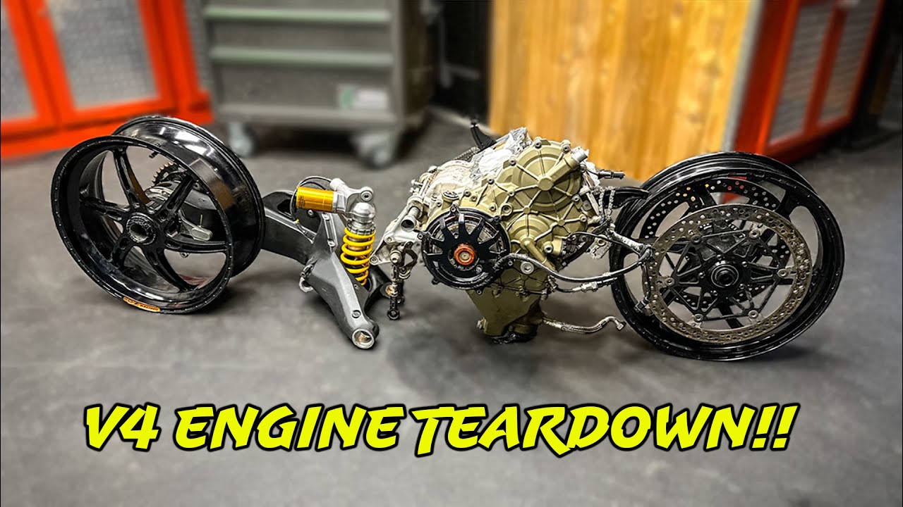 Rebuilding A Wrecked 2021 Ducati Panigale V4S (Part 2)