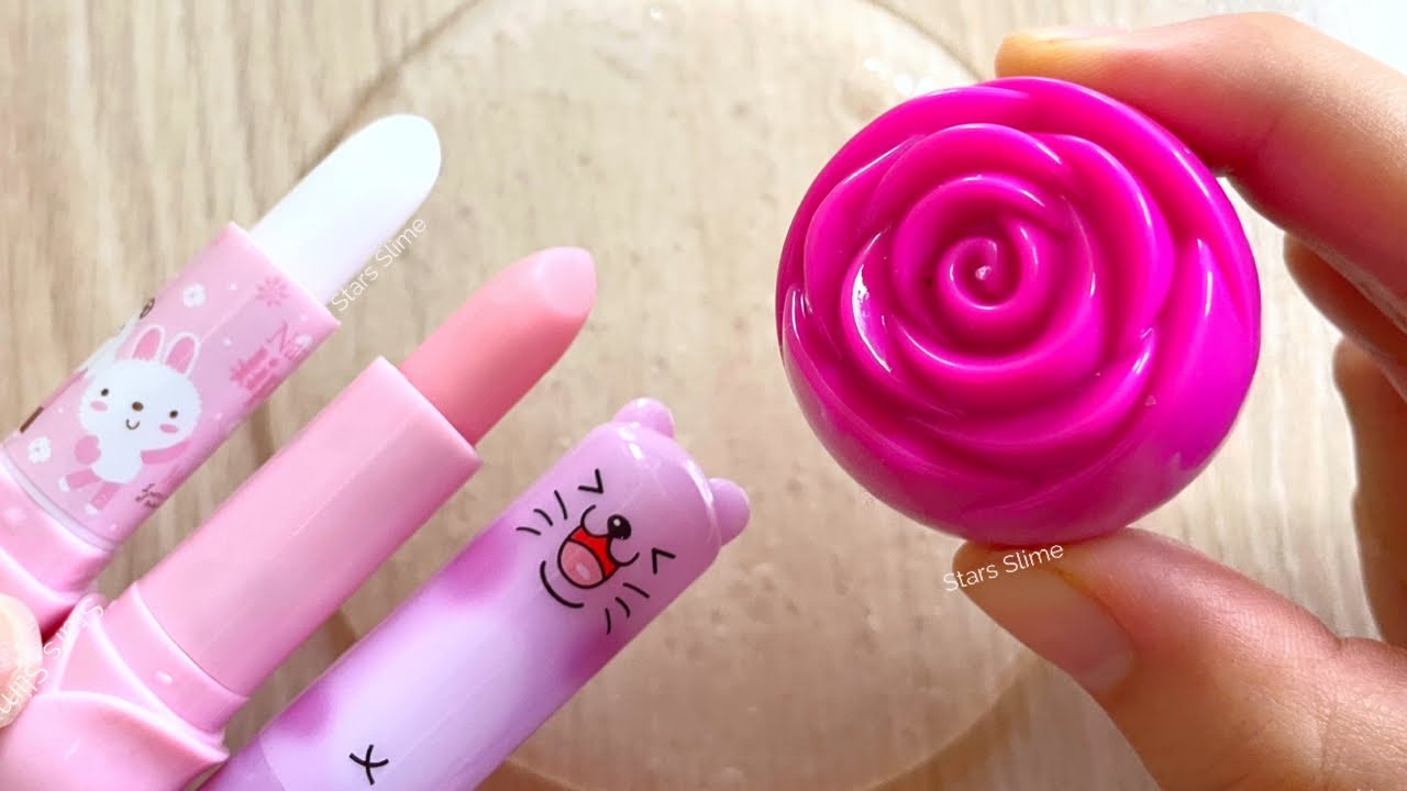 MAKEUP SLIME Mixing Lip balms into Clear Slime! Satisfying Slime Videos!
