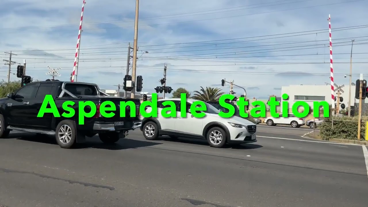 Level Crossings remaining on the Frankston Line