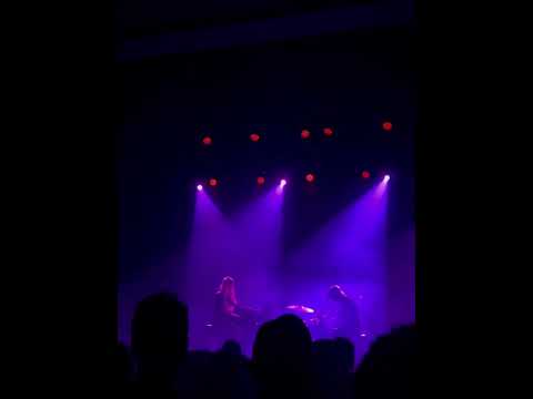 domi and jd beck - who asked? clip