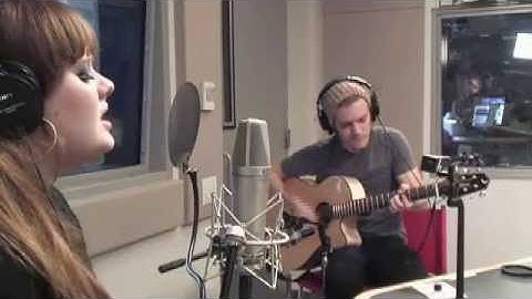 Adele Perfoms "Hometown Glory" and "Chasing Pavements"  Recorded For NPR 2008