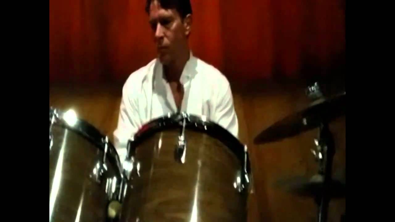 "Ventures" Original "Wipeout" Drum Cover Dale Werner NYE 2010 in HD