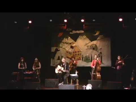 dan hicks & the hot licks 'run.run.rudolph...  '09...