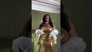 Women have money oooo😭😭 Happy birthday to my Friend . Today I’m not going to say “you’re loved” .