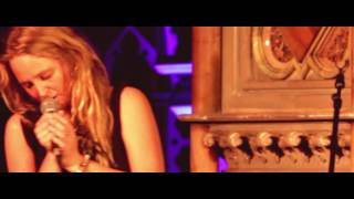 Lissie - River (Joni Mitchell cover) - Live at Union Chapel chords