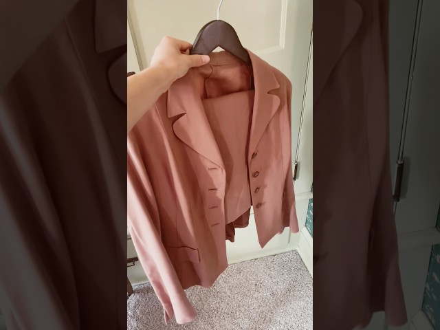 Style an original 1940s suit with me! #historicaldress #vintagefashion #vintagestyle #vintageoutfit