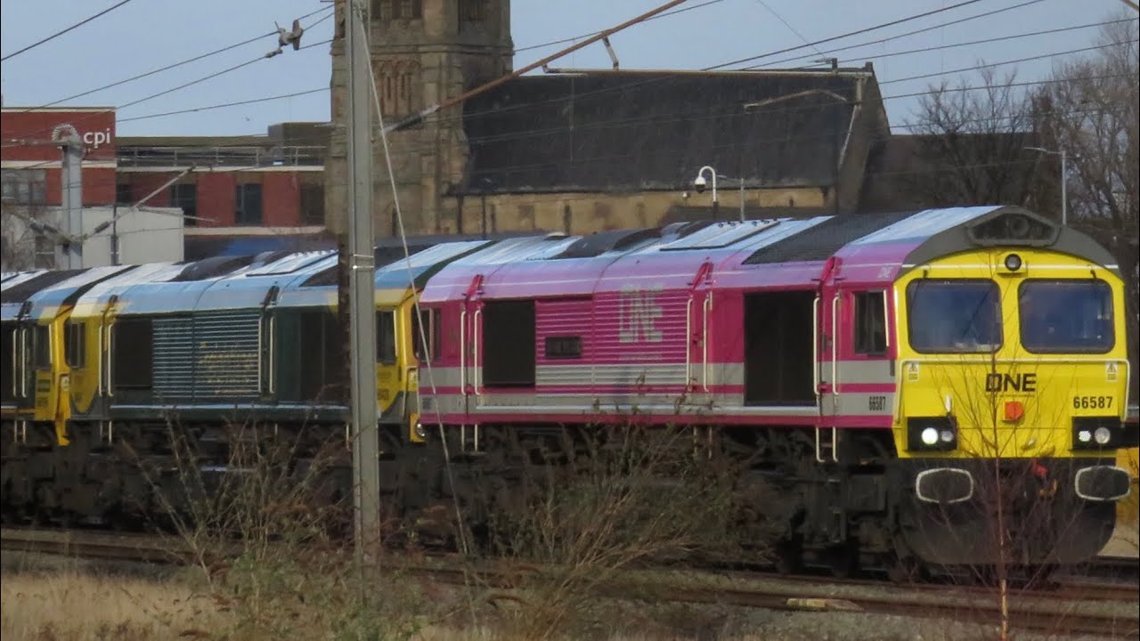 66587, 66420, 66596, 66562, 66556 & 66508 At Darlington | 0D53 Tyne S.S. to Leeds Balm Road