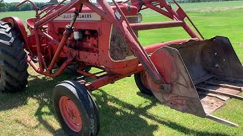 Allis Chalmers D17 Loader Tractor For Sale