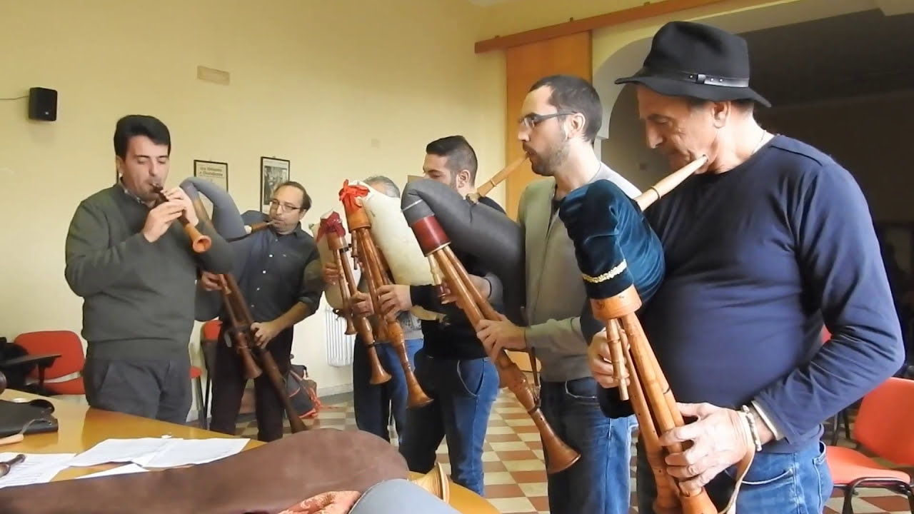COME IMPARARE LA ZAMPOGNA  MASTERCLASS DI ZAMPOGNA E CIARAMELLA con _ Marco Iamele e Tomassi
