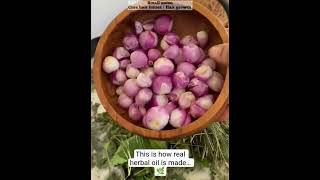 This is how real herbal oil is made 😳🌿Switch pannunga… difference theriyum 💯#shorts #haircare #viral
