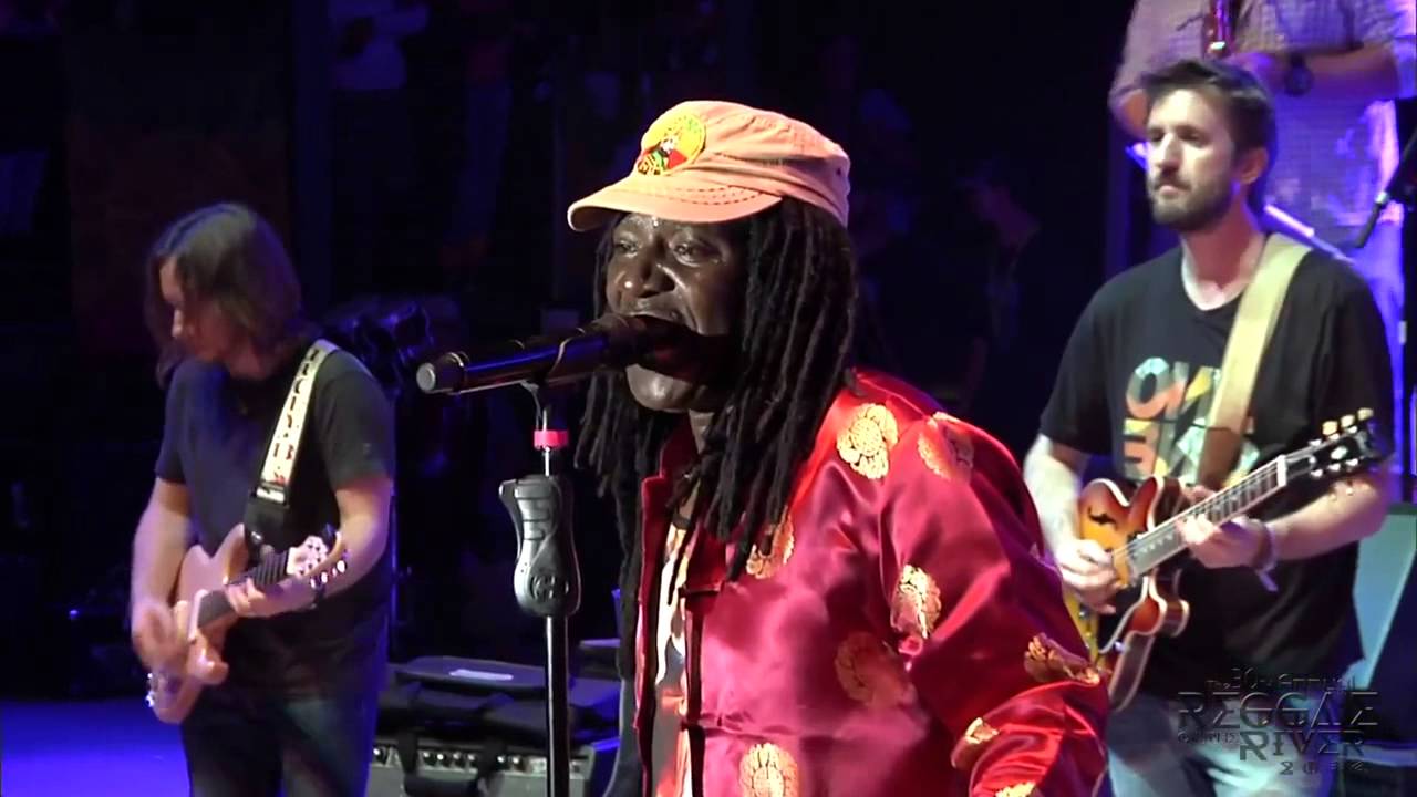 Alpha Blondy performing Sweet Fanta Diallo at Reggae on the River 2014