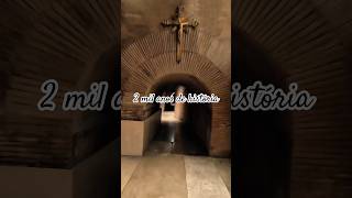 Um templo romano de quase 2 mil anos que virou igreja e ainda guarda relíquias antigas ⏳🇮🇹
