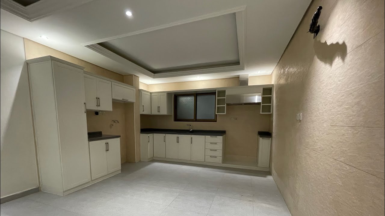 شقة للايجار الاحساء 📍حي الخرس الدور الأول (غرفتين ومجلس وصاله ومطبخ و2حمام)السعر 16