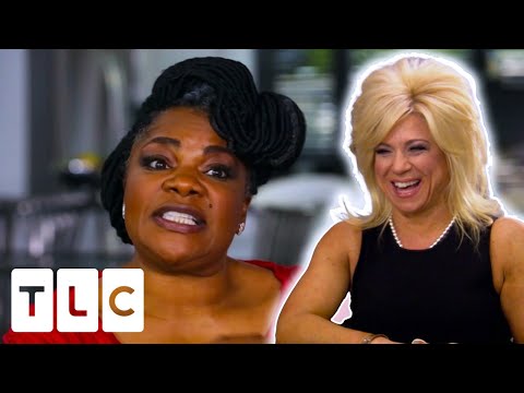 Hilarious Spirit Makes Theresa Caputo Laugh Hysterically | Long Island Medium