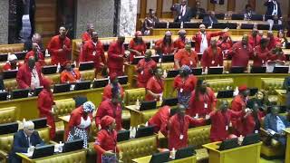Download lagu Eff Joins Anc In Parliament Singing ~ Iyini Socialism mp3