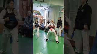 Girls fight #karate #martialarts #dojo #fight #fighter #fighting #sindoryu #okinawakarate