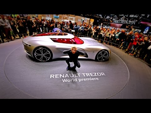 2 IDIOTS AT THE PARIS MOTORSHOW – Lotus Replacement shopping?!