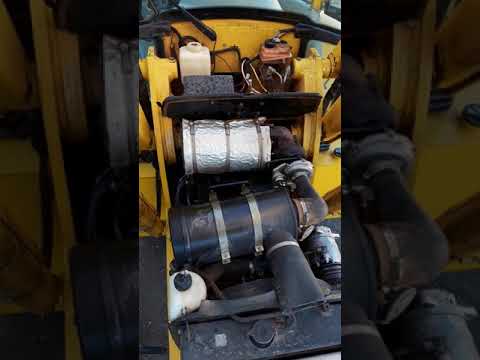 Test for S4D106-1F Engine mounted on Backhoe Loader Komatsu WB93-R2