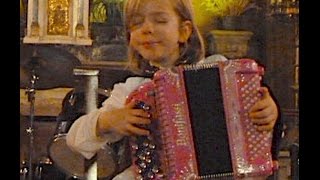 MADLYN accordéon enfant - Commentaire Jacques Mornet - Enfant accordéon