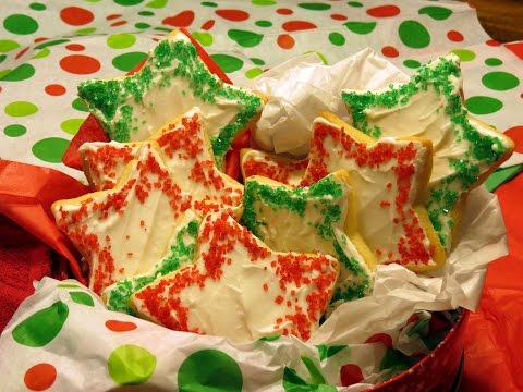 Christmas Cookies with Royal Icing -- The Frugal Chef