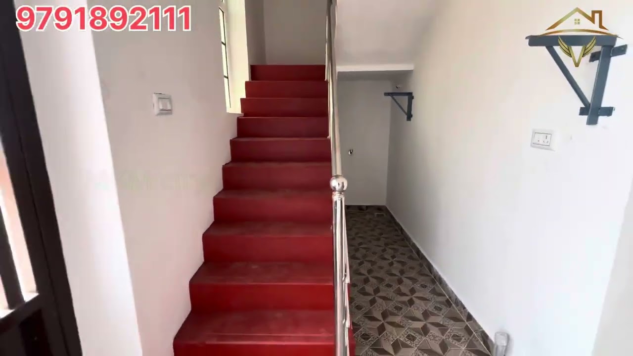 2100 sqft /  2 Floor / 3 house /single floor 820 sqft house 2BHK / East face 