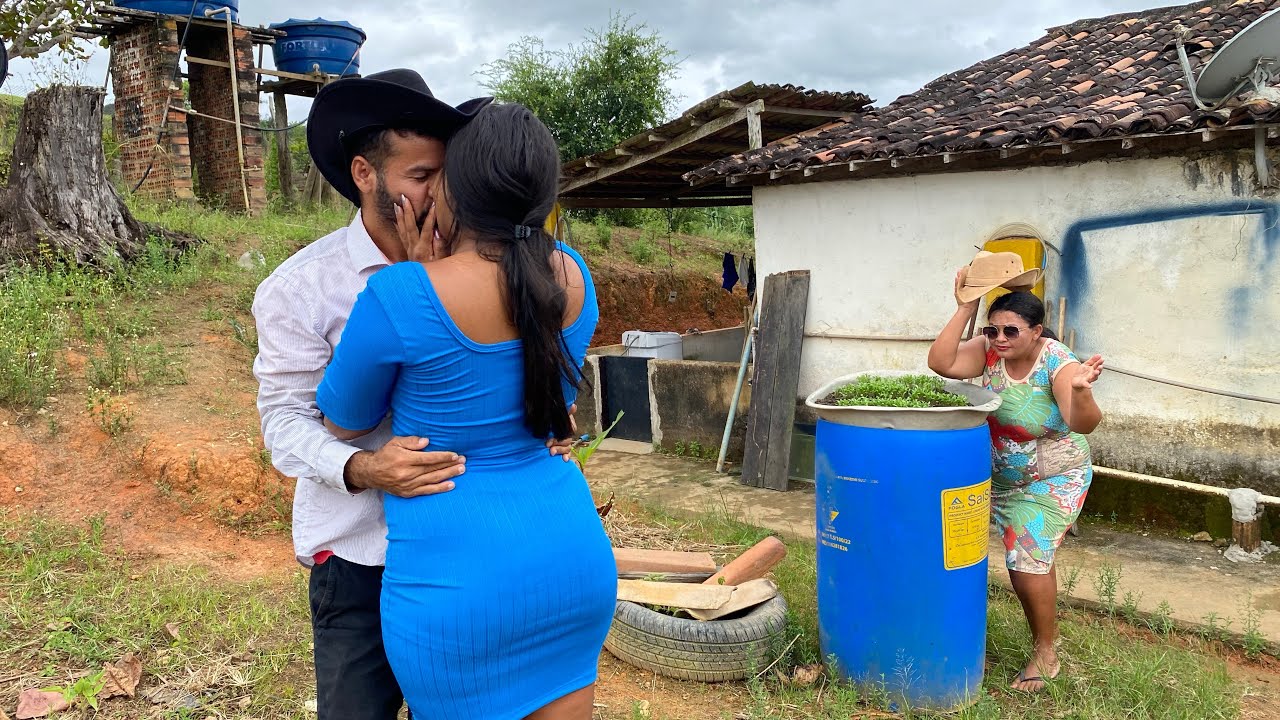 PATROA VÊ SEU MARIDO LHE TRAINDO COM SUA EMPREGADA VEJA OQ ELA Fez COM ...