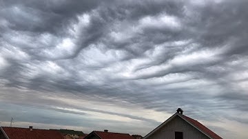 Interesting clouds timelapse, gravity waves