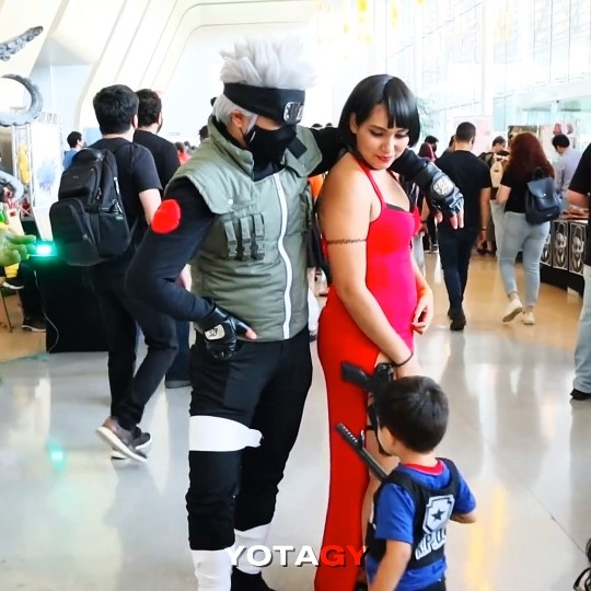 kakashi has no roots 💀🤣 #anime #naruto #cosplay