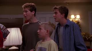 Malcolm In The Middle Lois Cancels Christmas For The Boys For Misbehaving Scene
