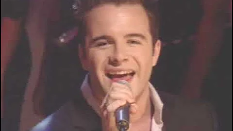 Westlife - Queen Of My Heart No 1 on TOTP 16.11.2001