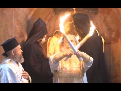 წმინდა ცეცხლის გადმოსვლის რიტუალი მრევლის გარეშე ჩატარდა