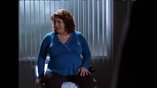 House Bikini Scene - Hugh Laurie, Lisa Edelstein, Jesse Spencer, Omar Epps, Robert Sean Leonard,