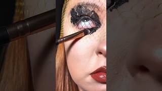 Messy grunge makeup tutorial🖤🪩✨ #artmakeup #grungemakeup #makeuptutorial