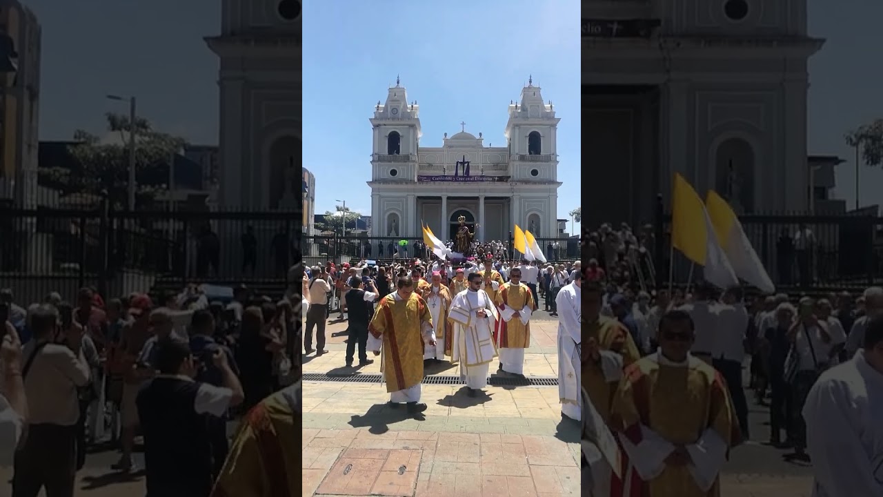 Campanas Solemnes de la Iglesia de La Soledad, Barrio Chino, San José
