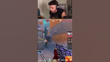 Clutch CS:GO Bomb Defuse: 1v2 Intense Moment!