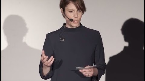 Speculative thinking: prototyping new worlds | Ellen Bokkinga | TEDxCuracao