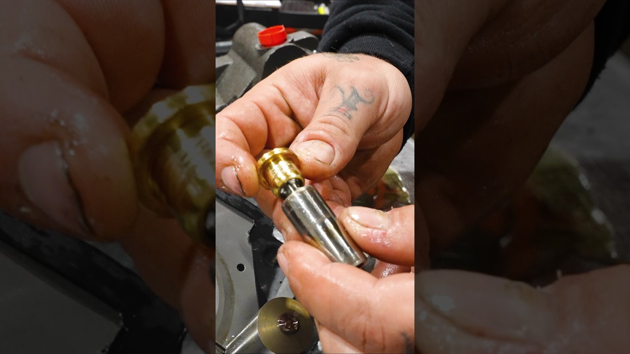 Piston Damage Explained: Broken Retainer & Belling