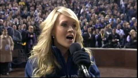 Carrie Underwood : National Anthem Game 3 World Se...