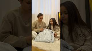 Rəna ilə kargo açırıq🥰 #reensultanova #shorts