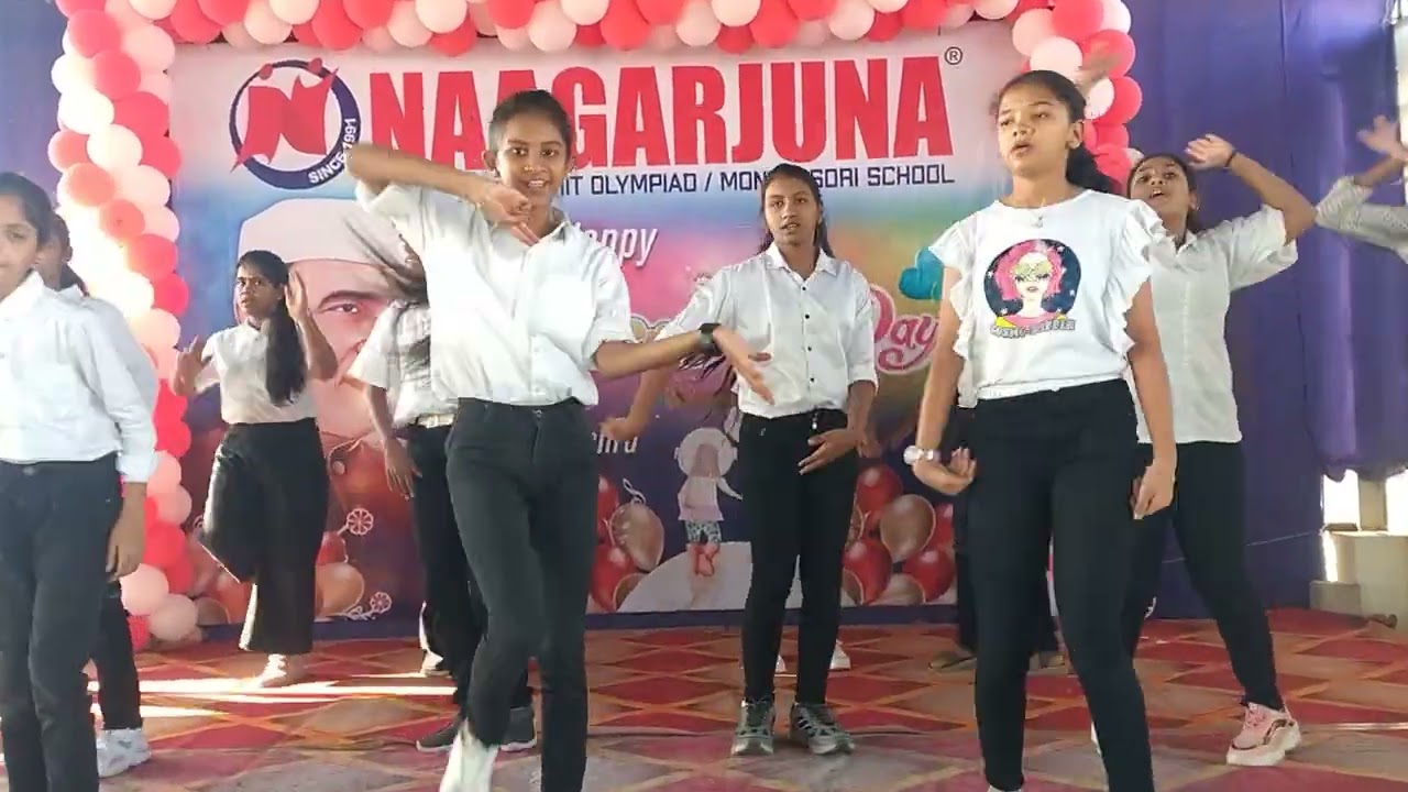 Mass Banger MJ #dance#mj#michaeljackson#folk @kumardancetraveler#youtube#ytshorts#folkmusic 