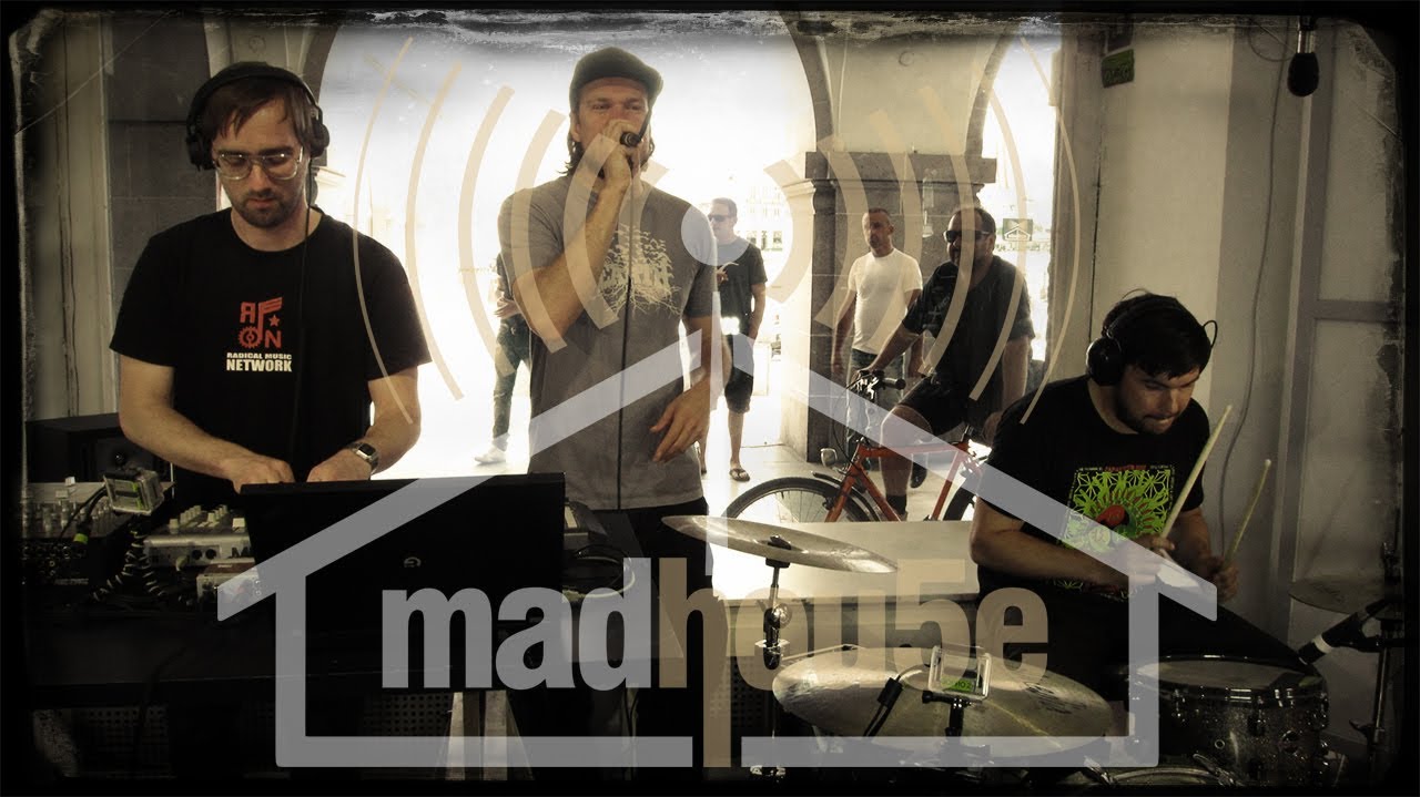 madhou5e - iLLBiLLY HiTEC ft. Longfingah madhou5e - iLLBiLLY HiTEC ft. Longfingah