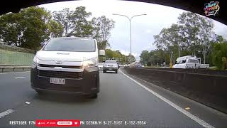Eating and Driving on Dash Cam Australia screenshot 4