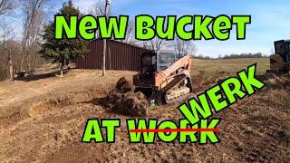 First job with the new 4 in 1 WerkBrau bucket clearing and repairing a ditch
