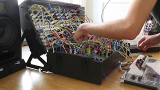 Not a friendly soundscape (Modular Experimental Music #7)