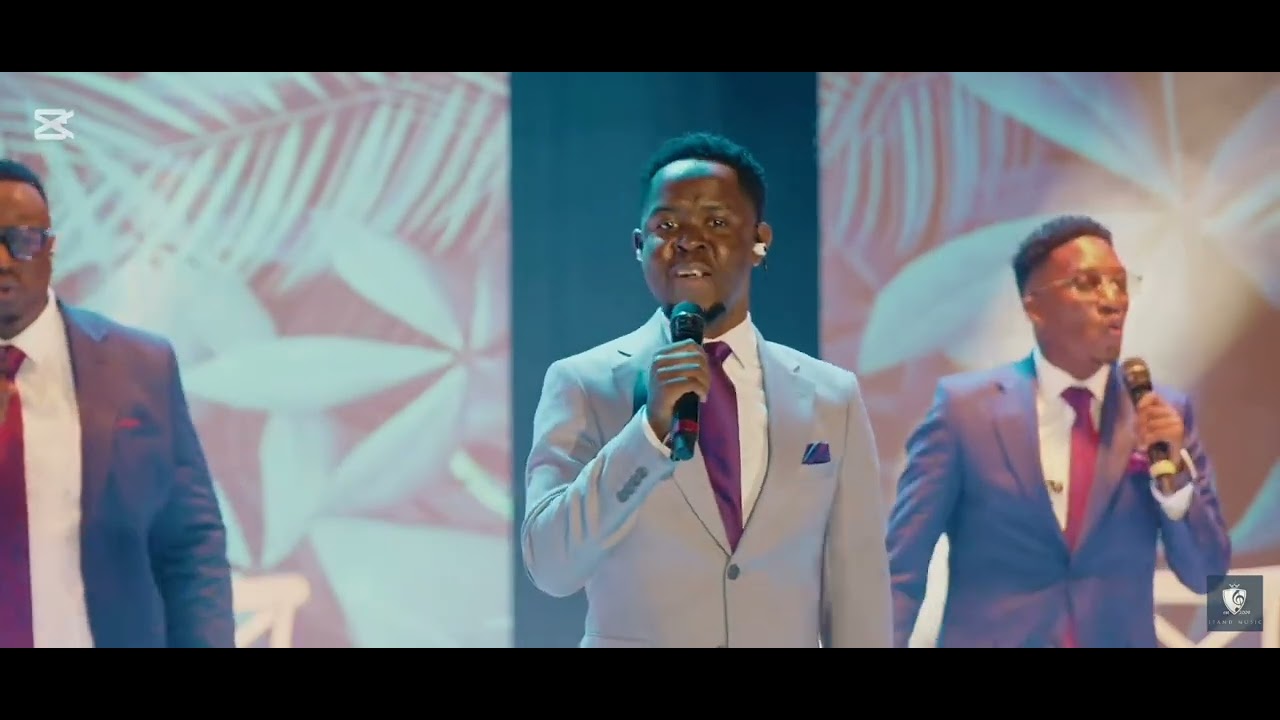 STAND MUSIC 15 YEARS CELEBRATION CONCERT — Gare Gare