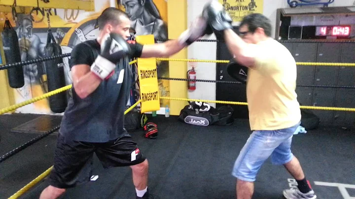 Boxrite defensive and counter focus mitt drills