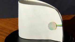 白蝶貝・黒蝶貝のカフリンクス＆アクセサリー♪立体彫刻が創るにじみえの輝き♪カフスに留まるトリコロールカラーのシルクコード・矢じり留めがアクセント♪ブローチ・オーナメントにも使えるマルチな男女兼用アクセ